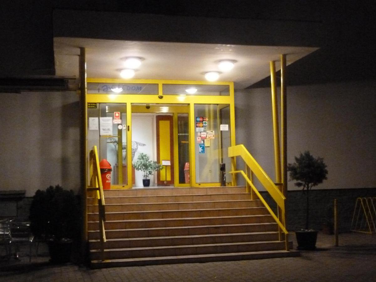 Hotel Jurki Dom ブラチスラヴァ エクステリア 写真